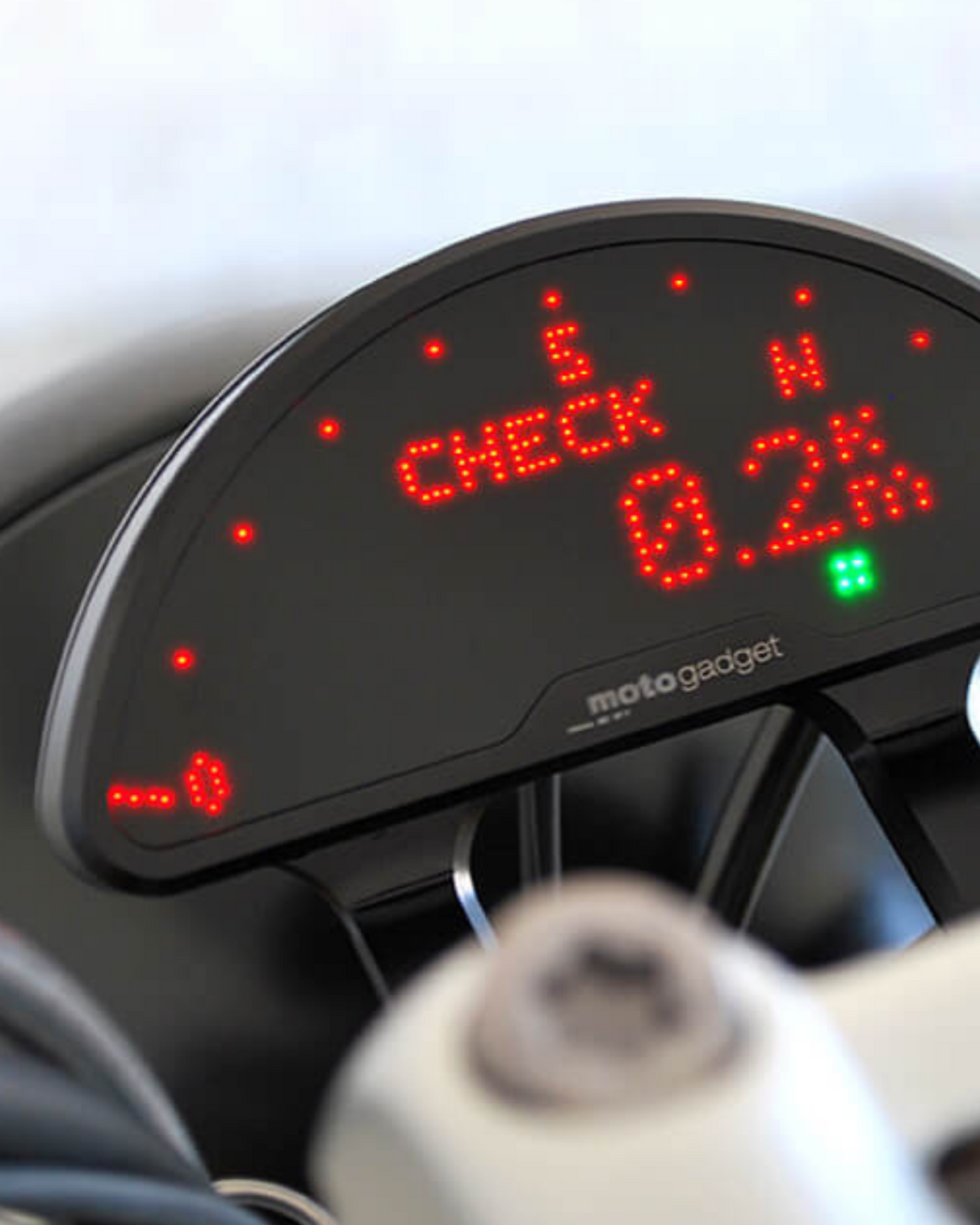 Motogadget Motoscope Pro // 2014-2016 BMW R NineT